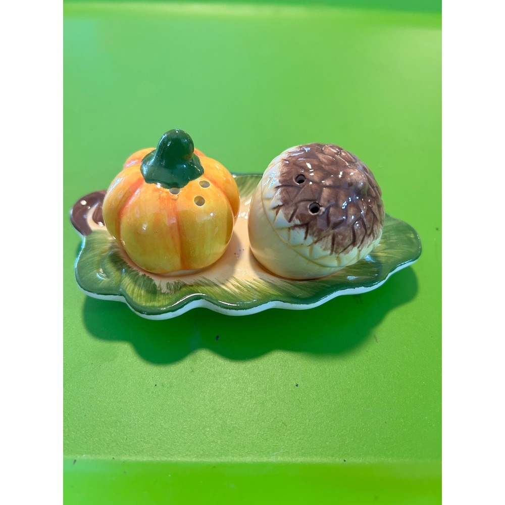 Ceramic Pumpkin and Acorn Salt and Pepper Shakers with Leaf Tray Fall Decor